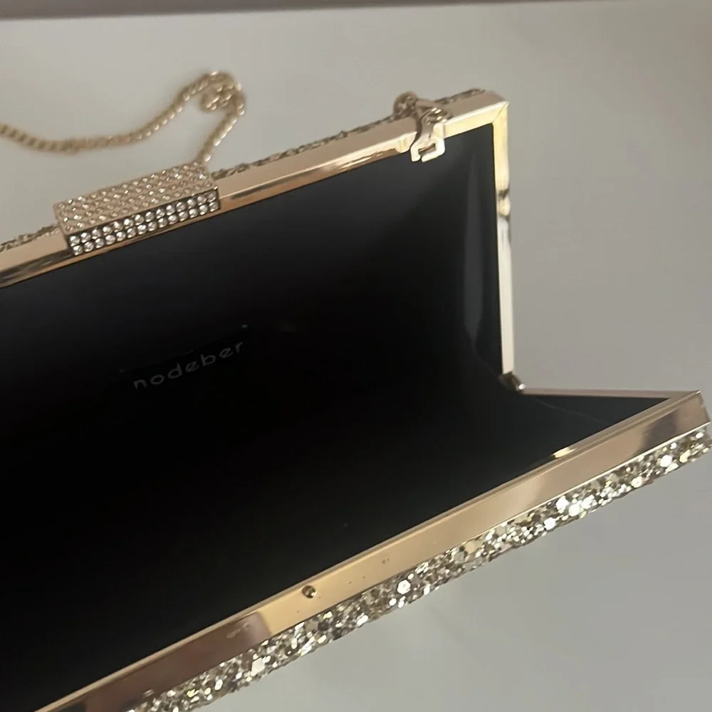 Gold purse - Picture 3 of 3